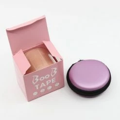 Merkloos Boobtape - Boob Tape - Inclusief Met Herbruikbare Tepelplakkers- En Houder - Borst Tape - BH Tape - Fashion Tape – Tepelcover – Plak BH - Naturel Beige - Geschikt Voor Elke Maat – 5 Meter Lang - 5 Cm Breed - Super Sticky - Boobtape Met Tepelplakkers