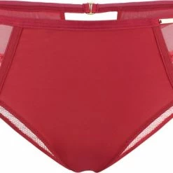 Sapph Scarlet Short