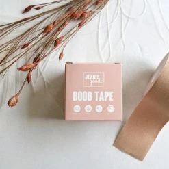 Jean's Goods Boob Tape - Inclusief Herbruikbare Tepelplakkers - Tepelcover - Borst Tape - Plak BH - 5 Meter - Super Sticky - Boobtape - Naturel -Badmode Verkoop 550x385 7