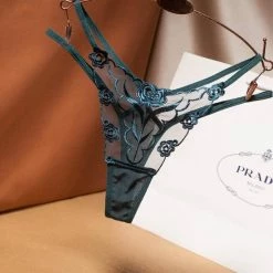 Merkloos 3Pak Prachtige Sexy String Met 3 Kleuren| Lingerie | Strings | Dames T Back | Ondergoed | Hipsters | Onderkleding | Vrouwen | Kleding | Kousen |Nachtkleding, -Badmode Verkoop 550x550 322