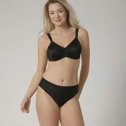 Triumph Essential Minimizer WX Beha - Zwart - Maat C85 16 Triumph Essential Minimizer WX Beha - Zwart - Maat C85 -Badmode Verkoop 550x611 110