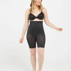 Spanx Thistincts 2.0 High Waisted Mid Thigh Short - Zwart - Maat L 21 Spanx Thistincts 2.0 High Waisted Mid Thigh Short - Zwart - Maat L -Badmode Verkoop 550x645 1