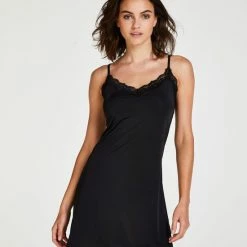 Hunkemöller Gladmakende Onderjurk - Level 1 - Maat L -Badmode Verkoop 550x660 144