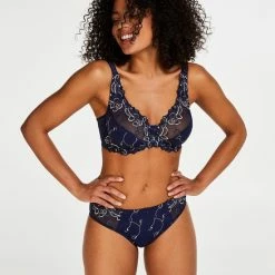 Hunkemöller Dames Lingerie Niet-voorgevormde Beugel Bh Diva - Blauw - Maat E90 18 Hunkemöller Dames Lingerie Niet-voorgevormde Beugel Bh Diva - Blauw - Maat E90 -Badmode Verkoop 550x660 182