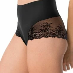 Spanx Undie-Tectable Lace Hi Hipster - Zwart - Maat L 17 Spanx Undie-Tectable Lace Hi Hipster - Zwart - Maat L -Badmode Verkoop 550x690 4