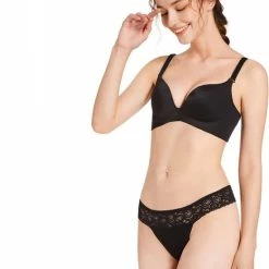 Bamboozy Menstruatie Ondergoed 4-laags String Thong Maat L 40-42 Zwart Period Underwear Duurzaam Menstrueren Incontinentie Zero Waste Roos -Badmode Verkoop 550x731 3