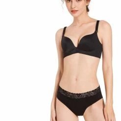 Bamboozy Menstruatie Ondergoed 4-laags Mid-Heup Maat S 36-38 Zwart Period Underwear Duurzaam Menstrueren Incontinentie Zero Waste Daisy -Badmode Verkoop 550x743 3